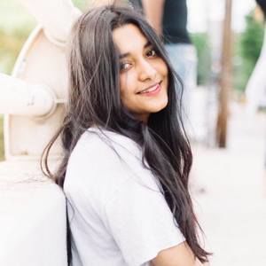 Meet your Posher, Syeda